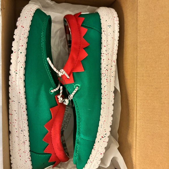 NIB Hey Dude Wendy holiday elf shoes - Picture 2 of 3